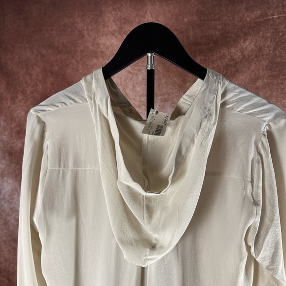 Gold Hawk Silk Hoodie Blouse NWT $179 Ivory 🤍 - Picture 5 of 8